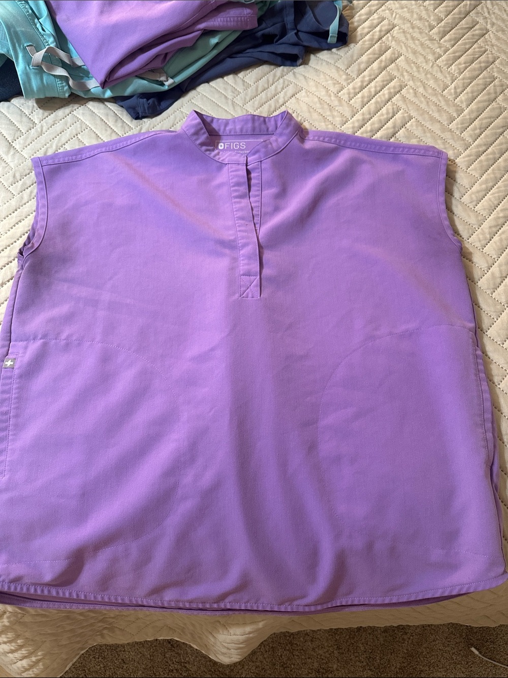 FIGS Rafaella Scrub Top